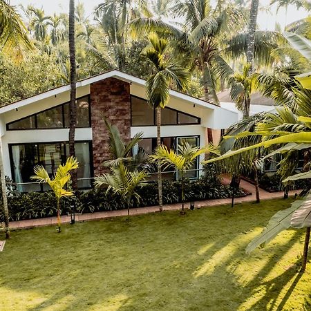 Coco Palms Resort, Diveagar Exterior photo